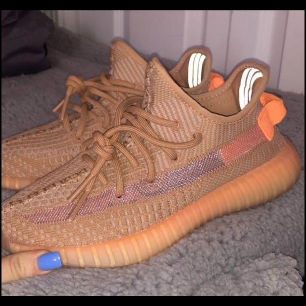 YEEZYS CLAY